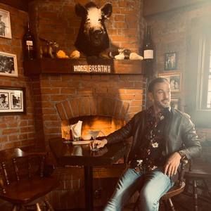 Meet your Posher, Kyle